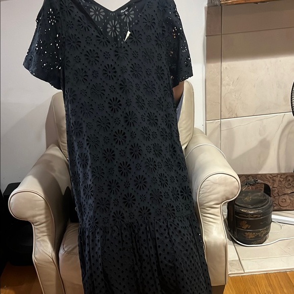 Madewell Black Eyelet Maxi Dress - Picture 2 of 6